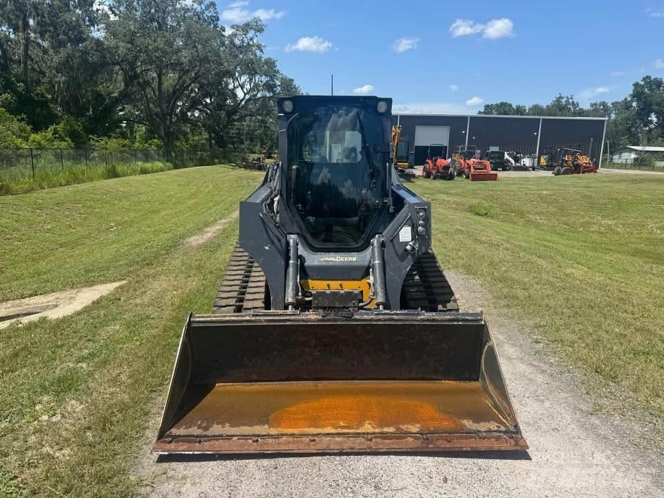 John Deere 325 Schrankladers