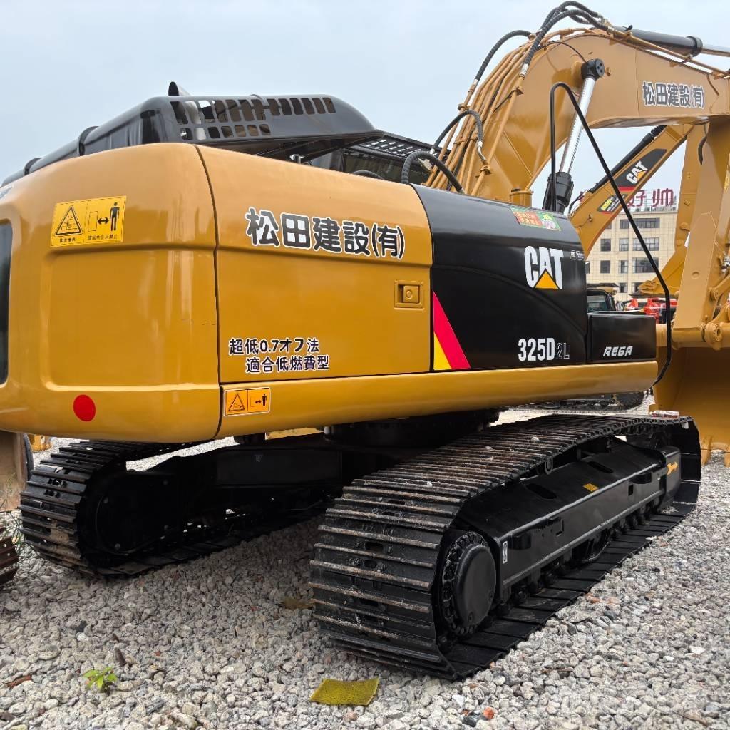 CAT 325 D Rupsgraafmachines