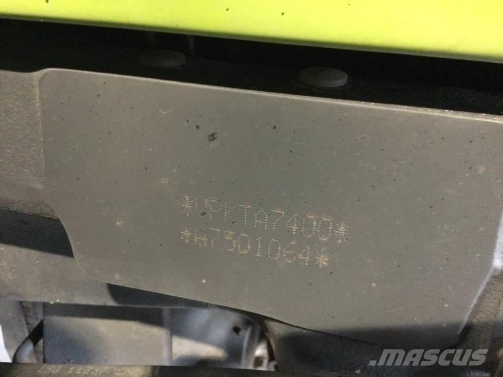 CLAAS ARION 550 Tractoren