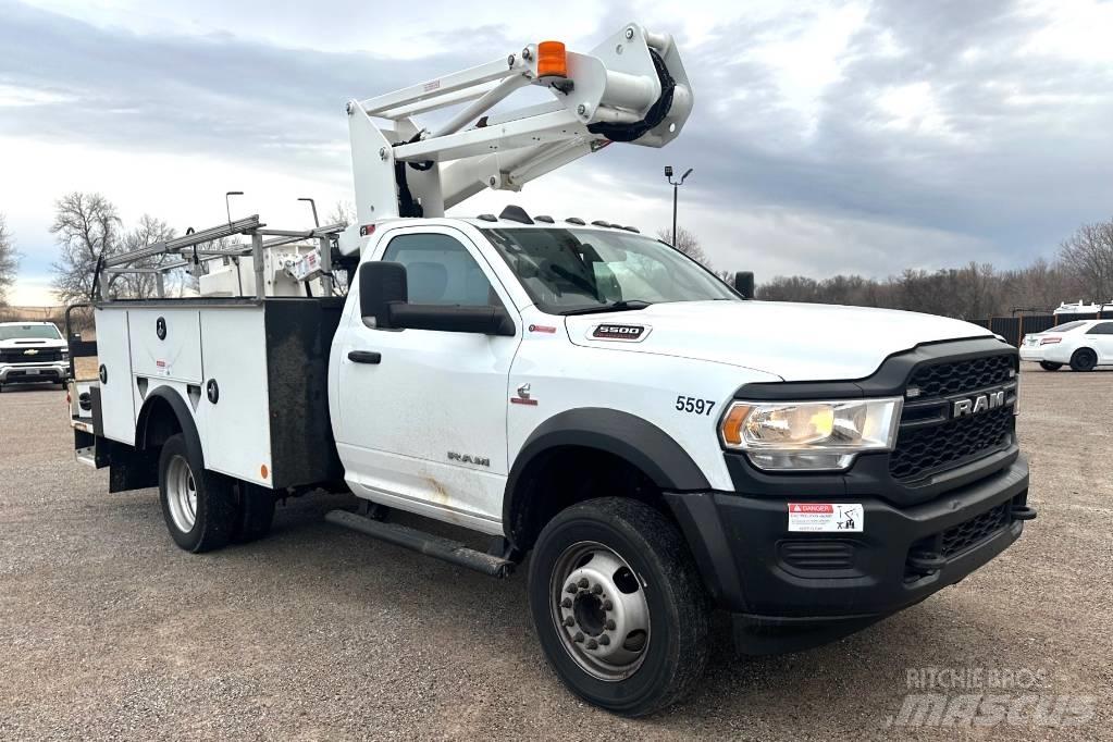 RAM 5500 TRADESMAN Auto hoogwerkers