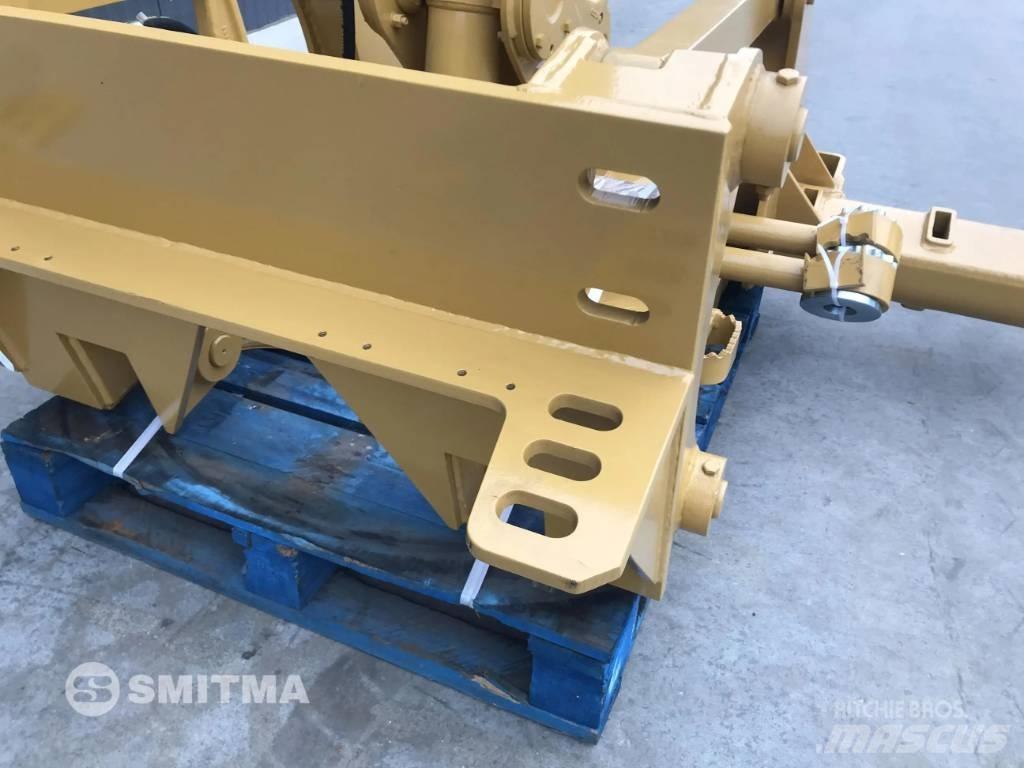 CAT 160H Wegopbrekers