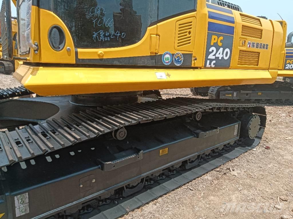 Komatsu PC 240 Rupsgraafmachines