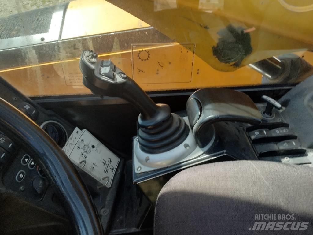 JCB 541 AGS Verreikers voor landbouw