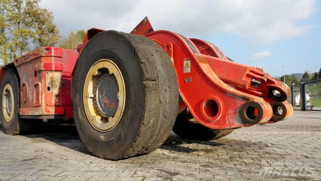 Sandvik LH208 Mijnbouw shovels