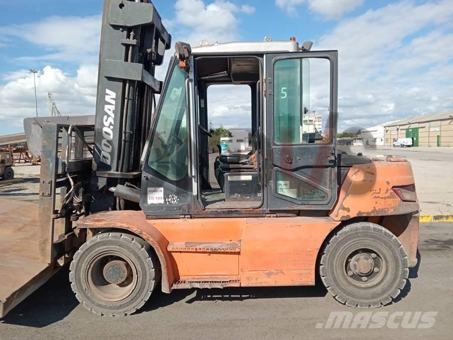 Doosan D 70 S-7 Diesel heftrucks