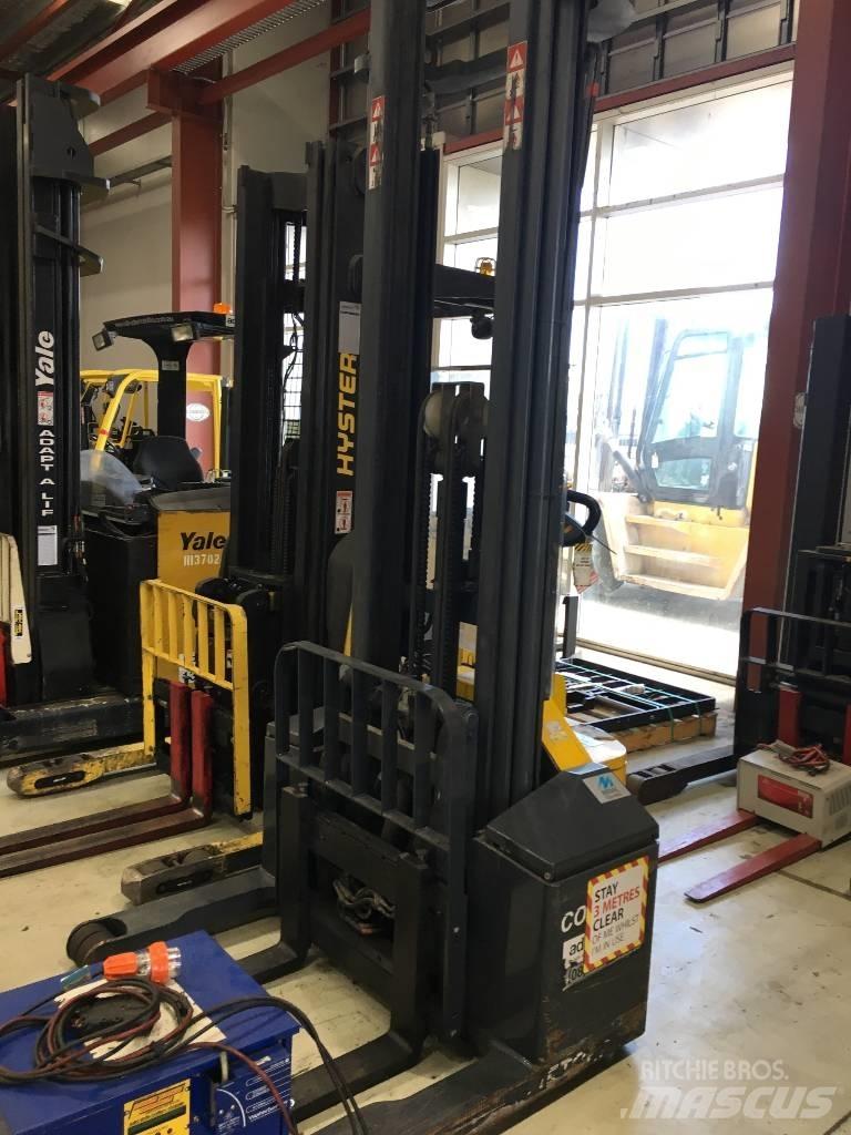 Combilift CombiWR Stapelaar meeloop