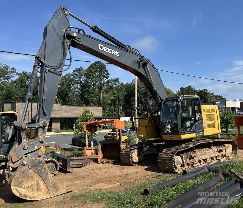 DEERE 345G LC Rupsgraafmachines