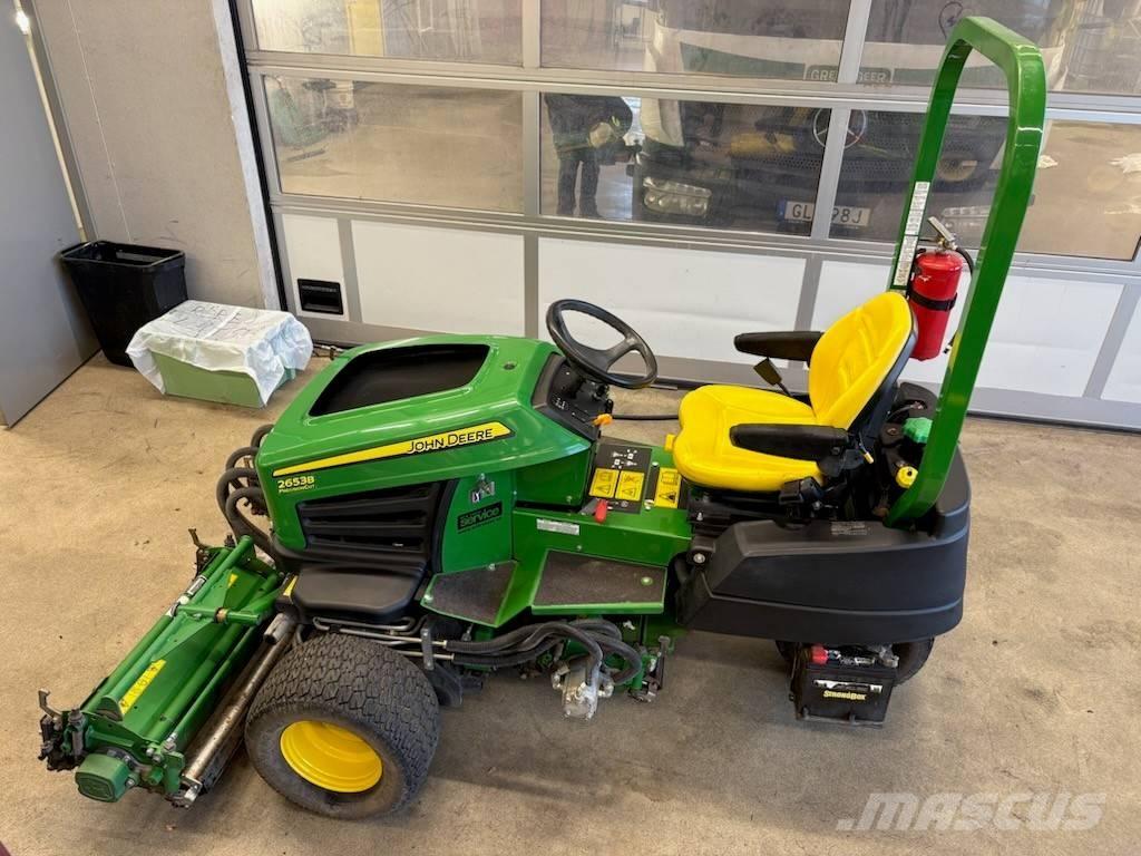 John Deere 2653 B Golfbaanmaaiers