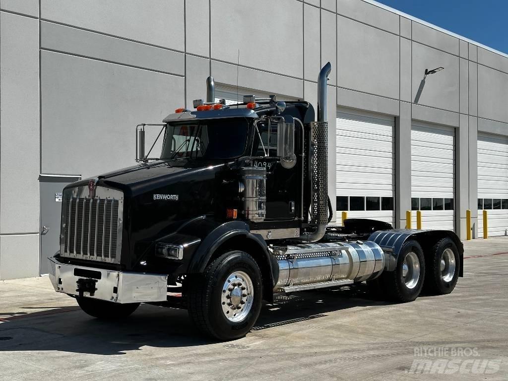 Kenworth T 800 Trekkers
