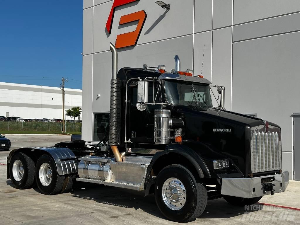 Kenworth T 800 Trekkers