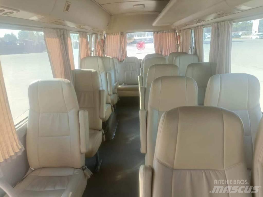 Toyota Coaster Intercitybussen