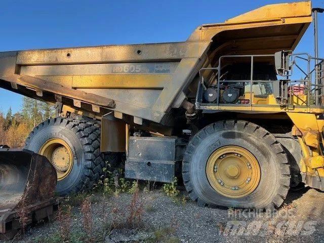 Komatsu HD 605-7EO Starre dumptrucks