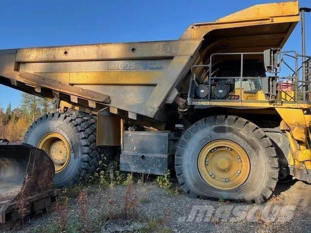Komatsu HD 605-7EO Starre dumptrucks