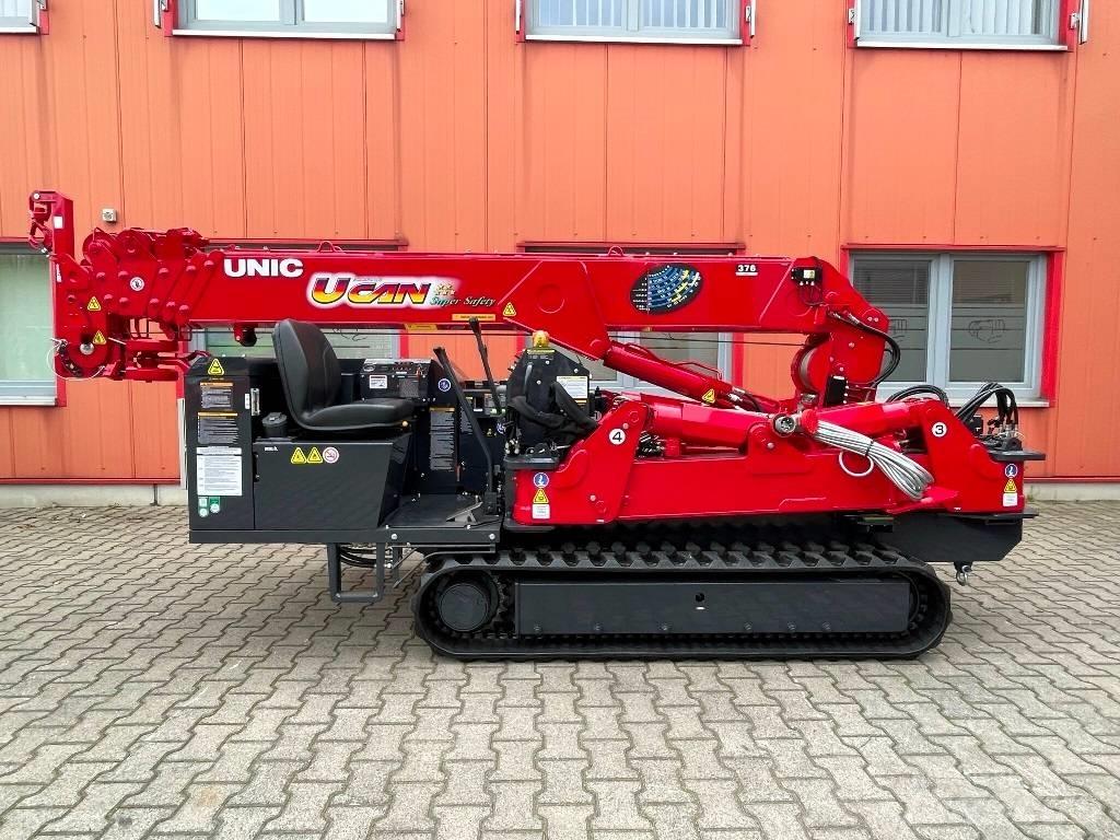 Unic URW-376 Mini hijskraan