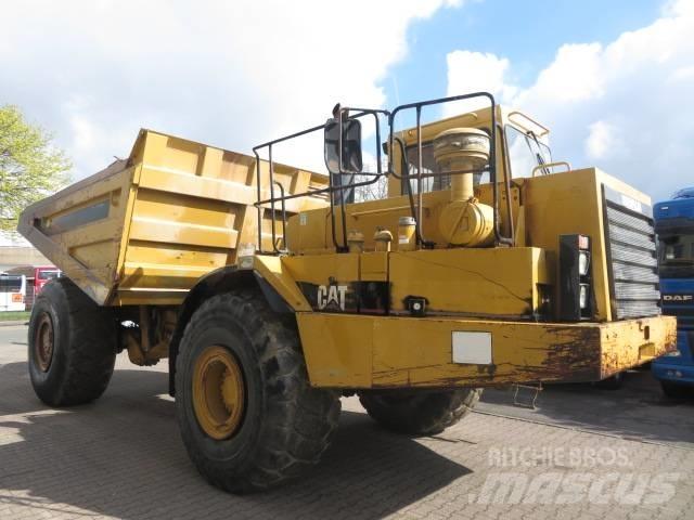 CAT  D40 Dumper Knik dumptrucks