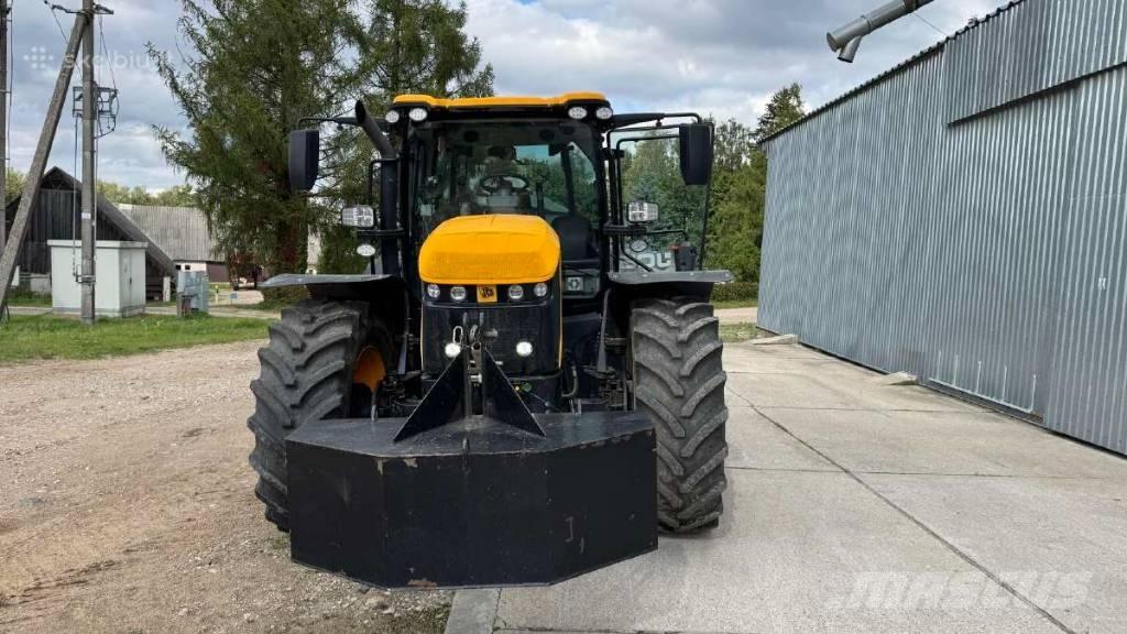JCB 4220 Tractoren