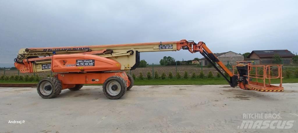 JLG 1250 AJP Knikarmhoogwerkers