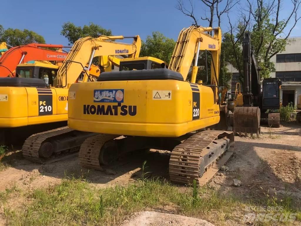 Komatsu PC220-7 Rupsgraafmachines
