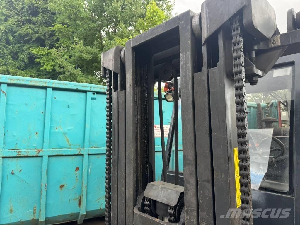 Mora MC80CS Diesel heftrucks