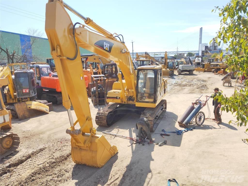 CAT 320B Rupsgraafmachines