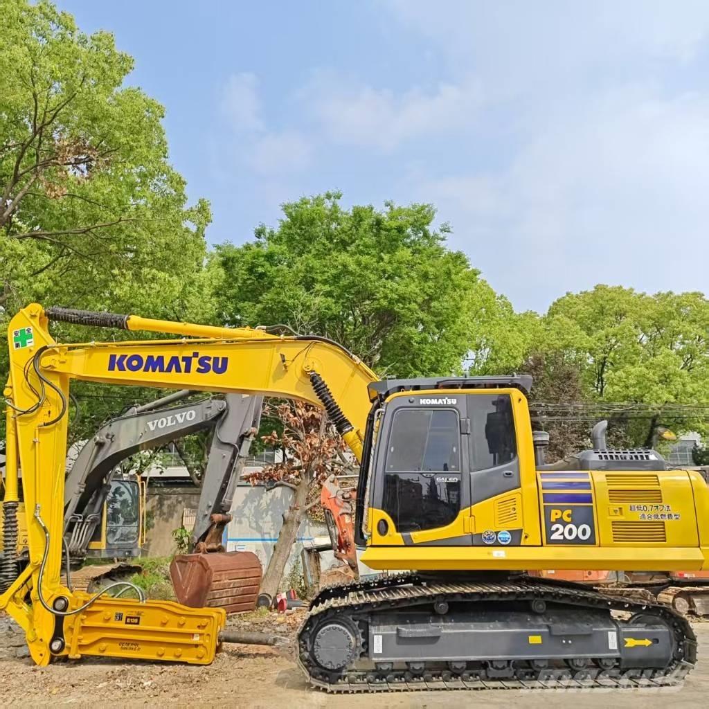 Komatsu PC 200 Rupsgraafmachines