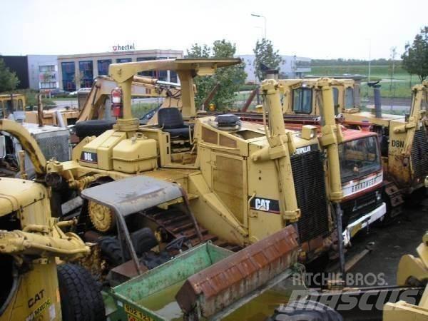 CAT D8L Rupsdozers