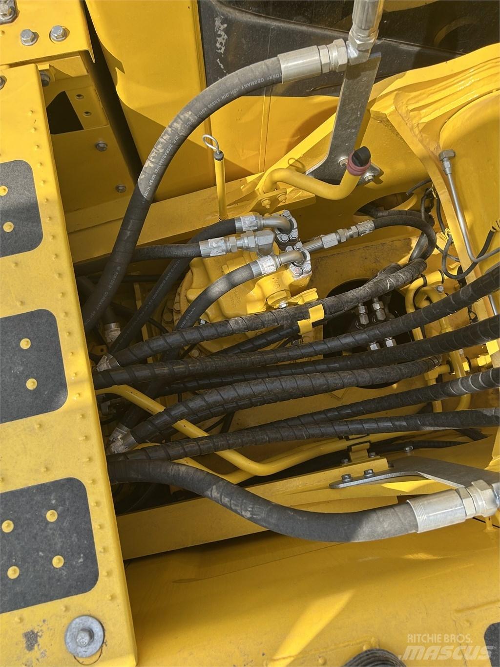 Komatsu PC 240 Rupsgraafmachines