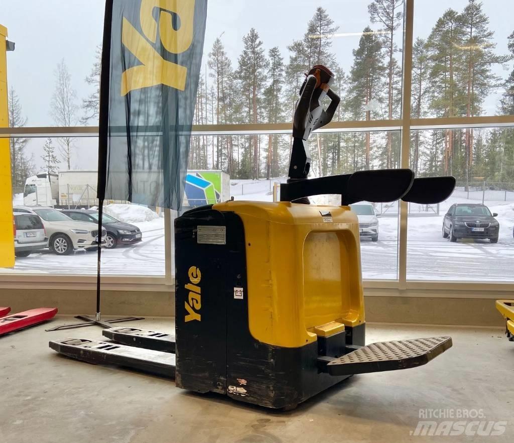 Yale MP20XUX Meerij pallettruck met platform