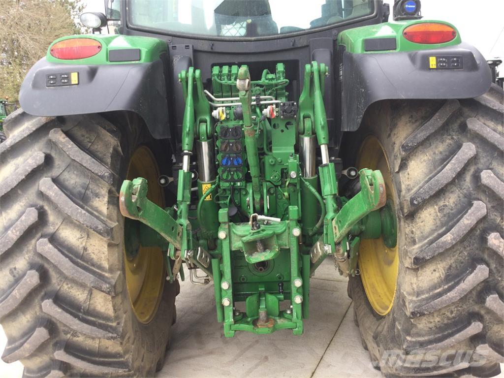 John Deere 6R155 Tractoren