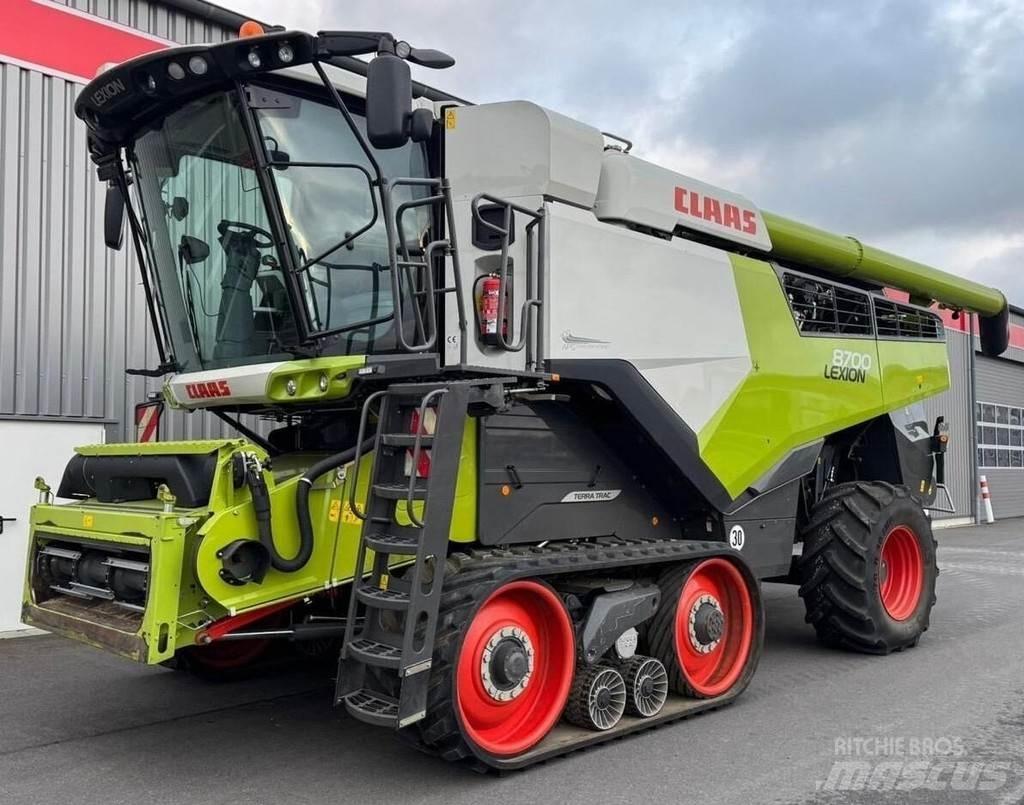 CLAAS 8700TT Maaidorsmachines