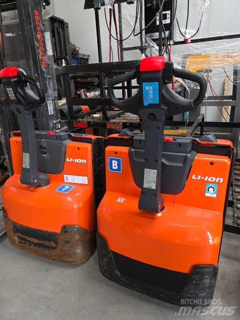 Toyota LWE 140 Orderpicker voor laag niveau