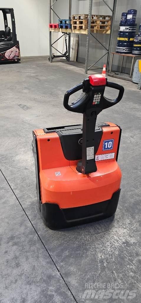 Toyota LWE 140 Orderpicker voor laag niveau