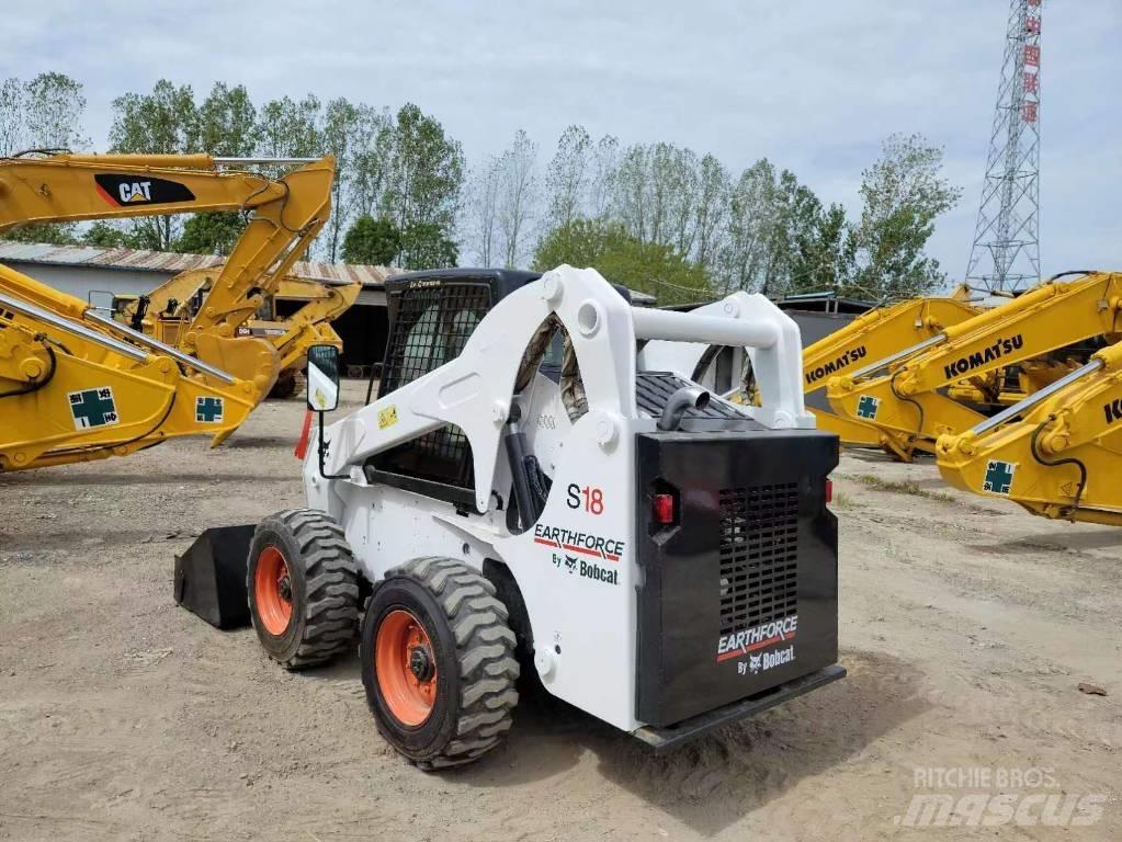 Bobcat S 18 Schrankladers
