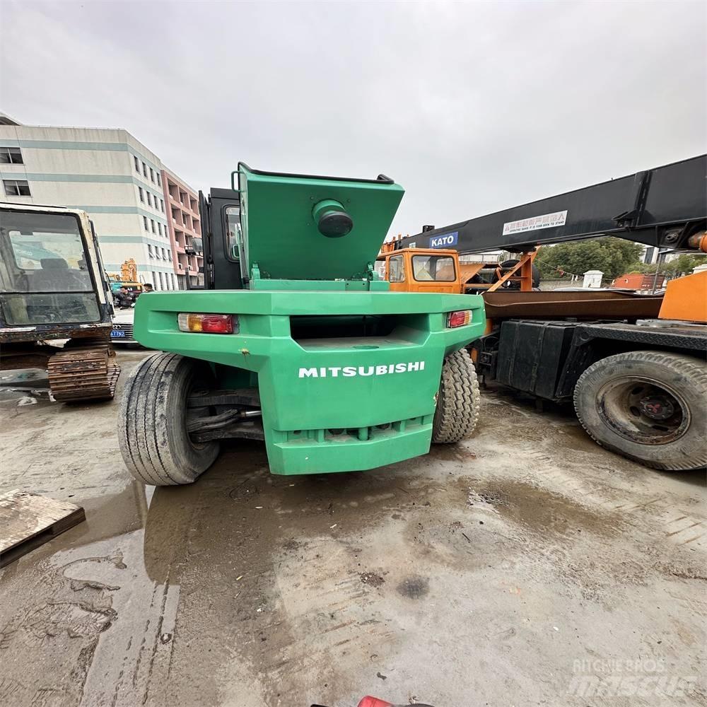 Mitsubishi FD160 Diesel heftrucks
