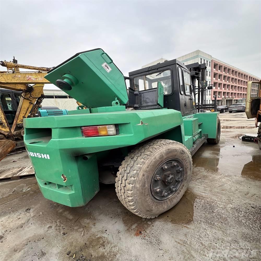 Mitsubishi FD160 Diesel heftrucks