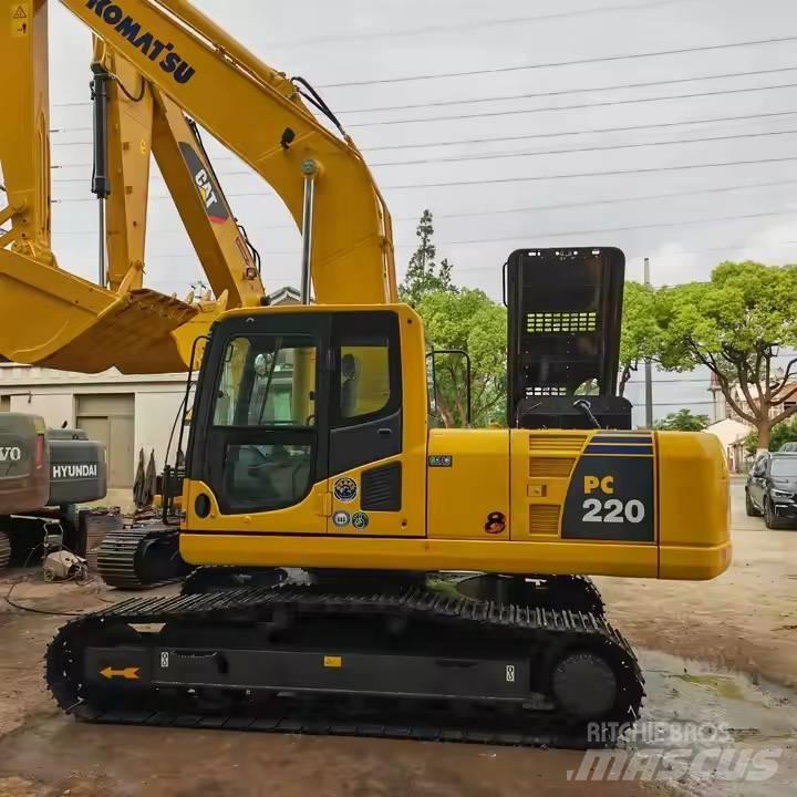 Komatsu PC220-8 Rupsgraafmachines