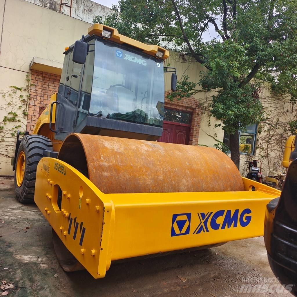 XCMG XS223J Trilrolwalsen