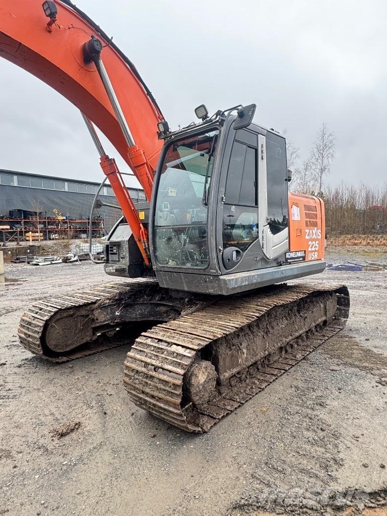 Hitachi ZX 225 USR-3 Rupsgraafmachines