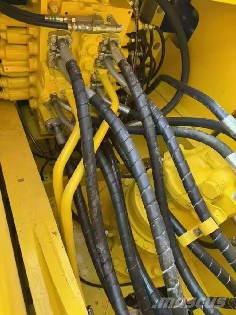 Komatsu PC 240 Rupsgraafmachines