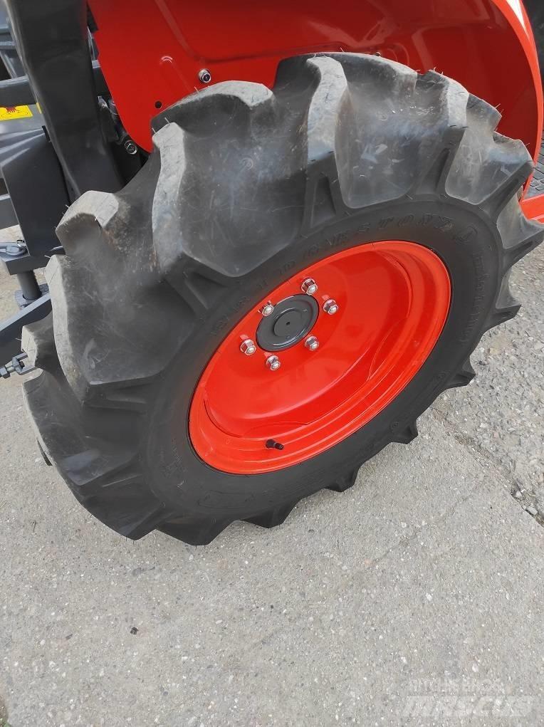 Kubota B1121 Compacttrekkers