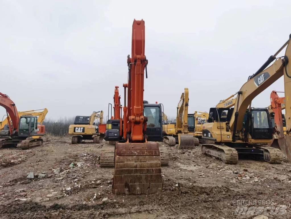 Hitachi ZX 250 Rupsgraafmachines