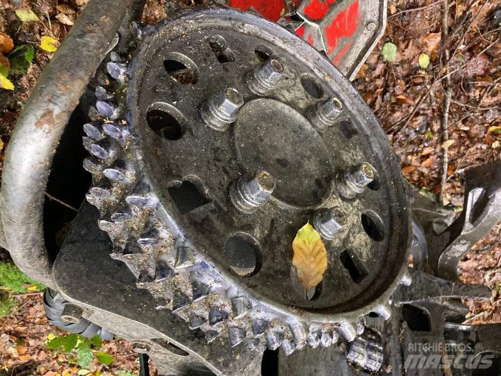 Komatsu 365.1 Boomvelkoppen