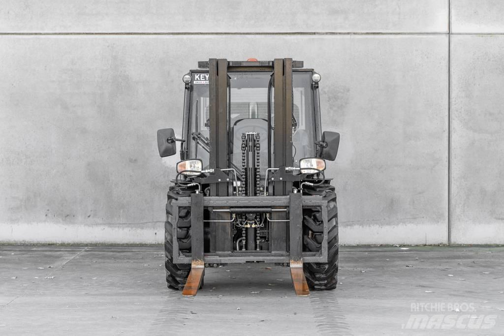Manitou MC 30-4 Diesel heftrucks