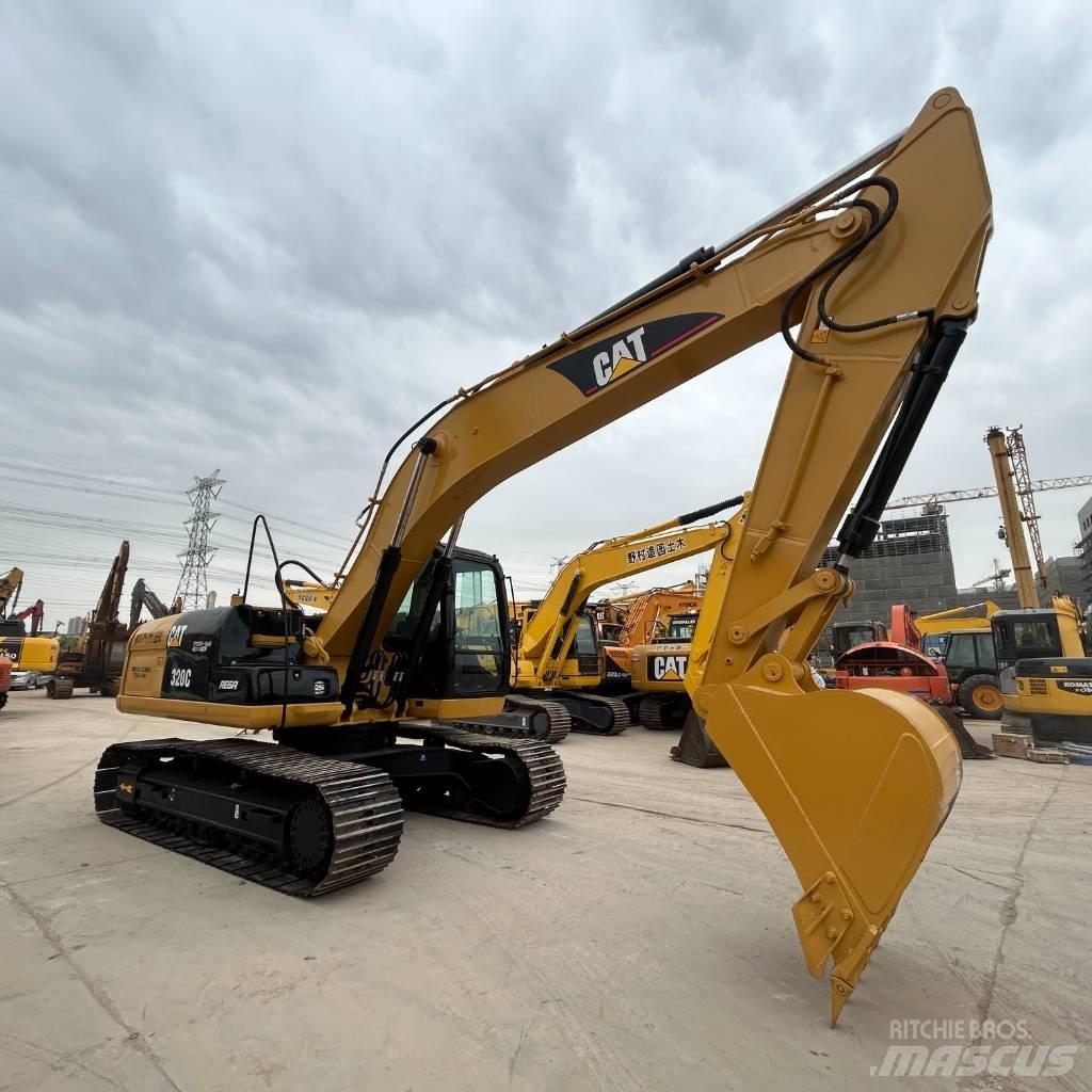 CAT 320C Rupsgraafmachines