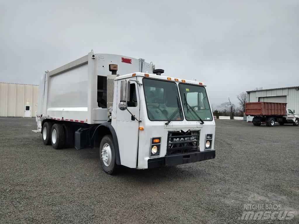 Mack LEU613 Vuilniswagens
