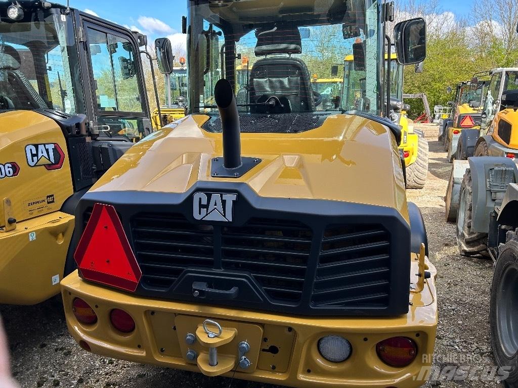 CAT 906 Wielladers