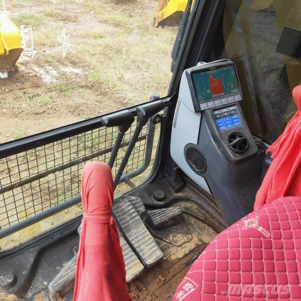 Komatsu PC200-8 Rupsgraafmachines