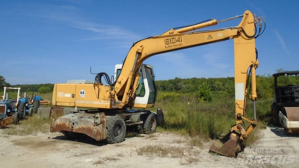 Liebherr A 904 Wielgraafmachines
