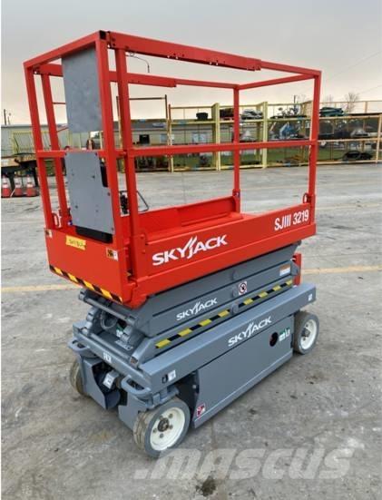 SkyJack SJ III 3219 Schaarhoogwerkers