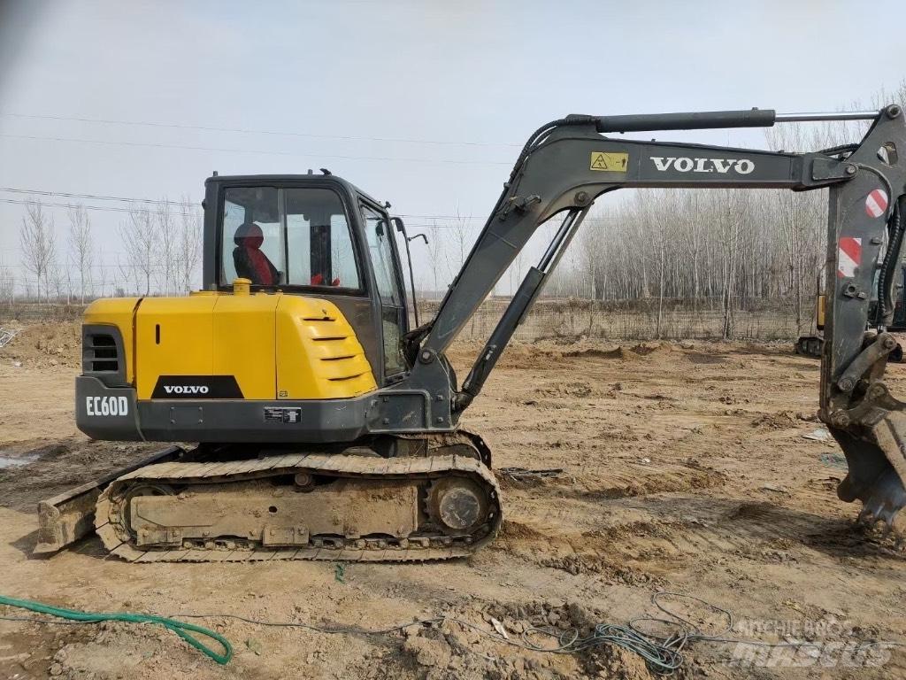 Volvo EC 60D Midigraafmachines 7t - 12t